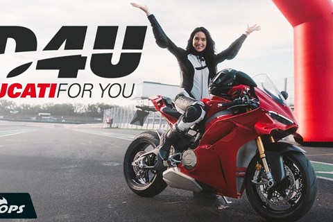 Rennstrecken Rookie VS. Panigale V4 - erstes Mal Rennstrecke gleich mit 216 PS