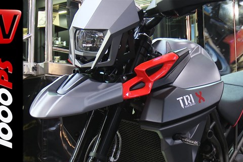 Triumph Tiger 800 TRI-X Supermoto Umbau