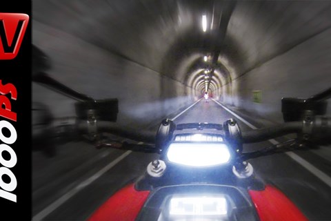 Ducati Diavel Carbon | Tunnel Drive - Soundvideo