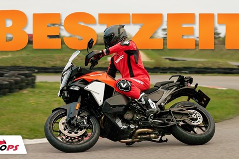 KTM 1390 Super Adventure S Test: Rundenzeit-Jagd mit Automatik-Getriebe!