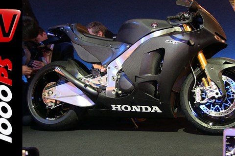 Honda RC213V-S First-Look + Soundcheck with Marc Márquez