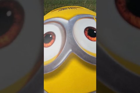 HJC Minion riding Honda Monkey 125