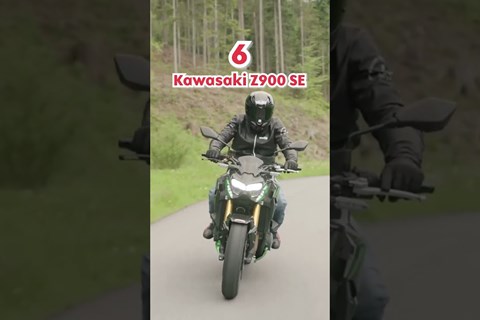 Unsere TOP 10 Mittelklasse-Naked Bikes 2023 ! #shorts #topawards