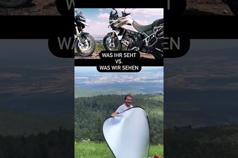 110% Körpereinsatz 😂 #shorts #motorcycle #bts