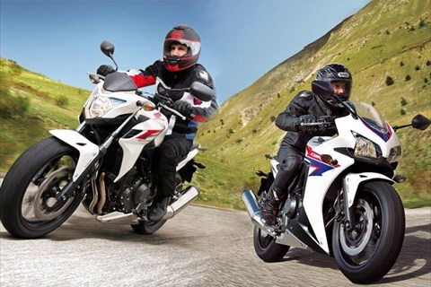 Test-Video | Neue Honda CBR500R und CB500F 2013 | Action, Onboard, Details