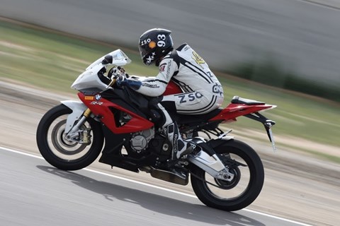 BMW S1000RR Test & Fahrerimpressionen