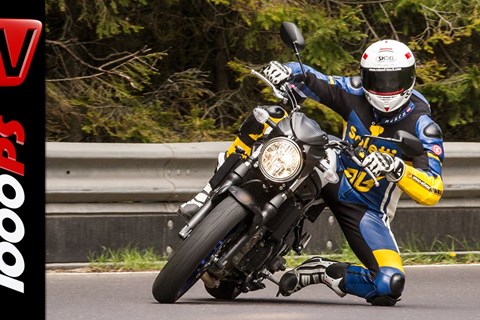 Suzuki SV650 Test 2016 | Motorrad Quartett | Action, Onboard, Details