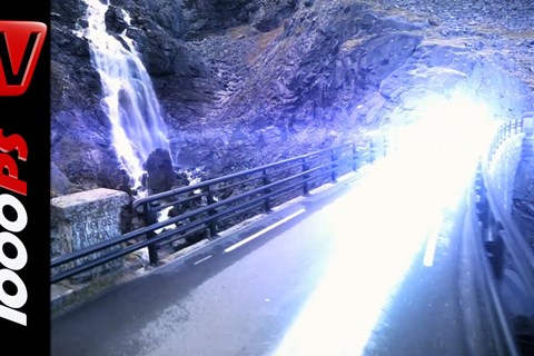 Husqvarna 2015 | Supermoto oder Nakedbike?