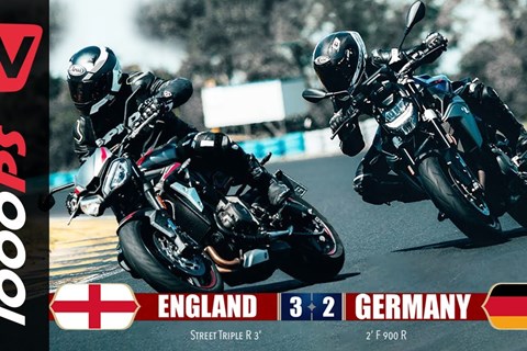 Triumph Street Triple R vs BMW F 900 R - Vergleichs Test auf der Rennstrecke