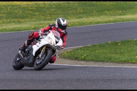 Test-Video | Triumph Daytona 675 R | Action-Fahreindrücke