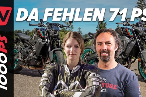 Wie schlägt sich die gedrosselte Yamaha MT-09 mit 48 PS gegen die offene mit 119 PS?