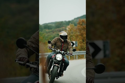 So müssen moderne Retrobikes sein #kawasaki #z900rs