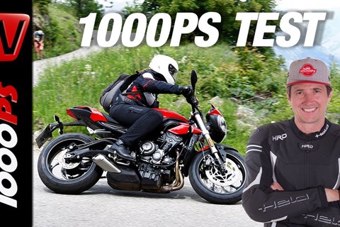 Triumph Street Triple S Test - Alpenmasters - Teil 11  von 18