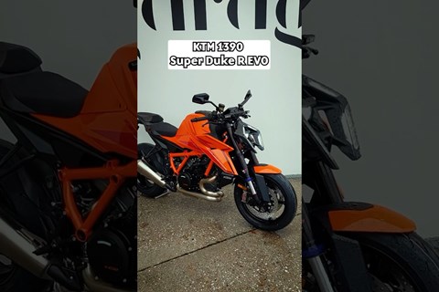 Die neue KTM 1390 SUPER DUKE R EVO ! #shorts #ktmsuperduke1390 #ktm1390 #superduke1390