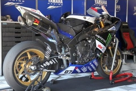 Yamaha R1 | IDM Superbike Team Yamaha Racing
