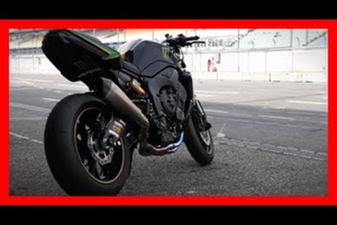 PS Tuner GP 2010 / KTM vs. Triumph Battle / Stuntriding