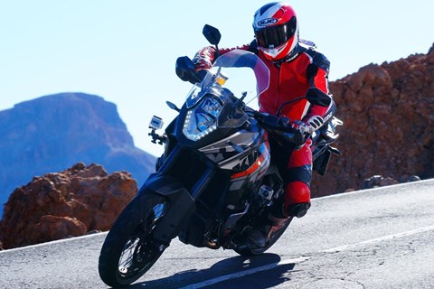KTM 1190 Adventure Test. Mit Interviews & Actionszenen