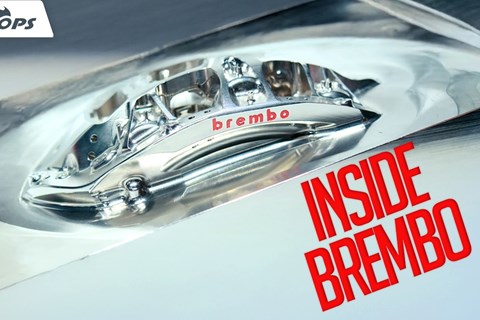 INSIDE BREMBO: So entstehen die Bremsen für MotoGP, Ferrari und Co!