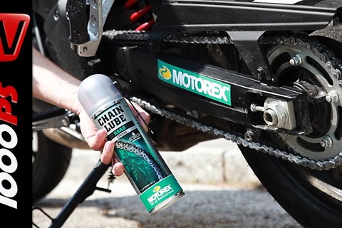 HOW-TO | Kettenschmieren beim Motorrad mit MOTOREX Chain Clean - Road, Offroad, Race