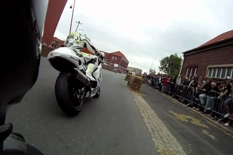 Wunderlich beim Fischereihafenrennen 2011 mit Nina Prinz und Fritz Spenner