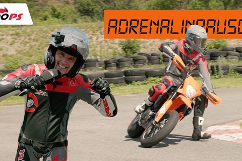 Die KTM 690 SMC-R: Pure Supermoto-Power auf der Bestzeit Strecke!