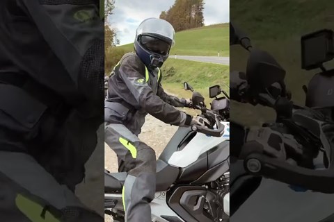 Die erste Fahrt auf der BMW R 1300 GS! 🏍️💨 #shorts #bmwr1300gs