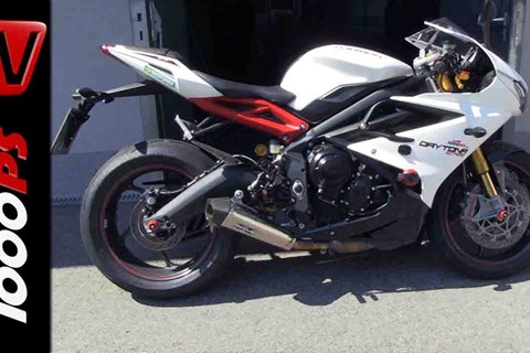 Fußrasten und Hebel richtig einstellen | Triumph Daytona 675R Tuning LSL