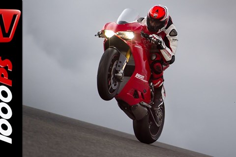 2015 | Ducati 1299 Panigale Test - Action, Sound, Fazit