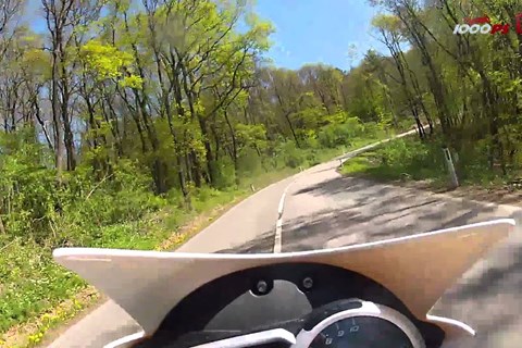Triumph Speed Triple R onboard -"Das schnellste Bike"