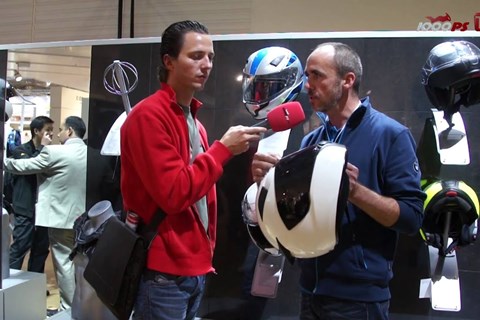 BMW Race Helmets 2013 Neuigkeiten - Intermot 2012