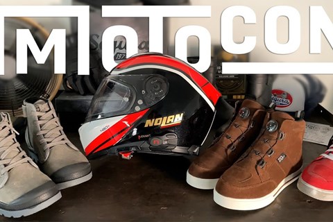 Fetzige Helme, coole Retro-Klamotten - Neuheiten von Nolan und Segura 2022
