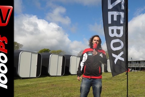 Vauli verkehrt | Snoozeboxes, Schlafcontainer | Isle of Man