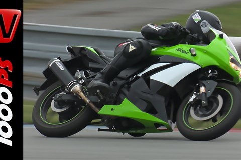Kawasaki Ninja 250 - Einsteiger am Ring | Gripparty Brünn 2016