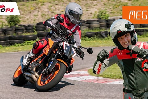 Die KTM 1290 Super Duke Evo: Aggressiver Ritt der Extraklasse!