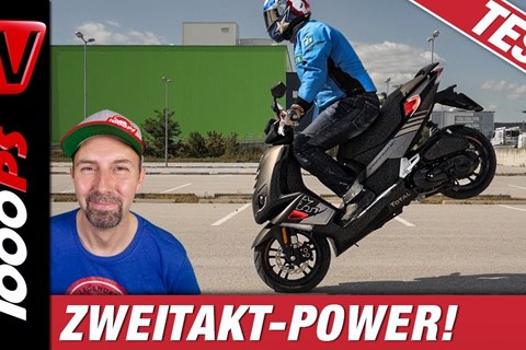 Peugeot Speedfight 4 im Test - Stadtflitzer mit 2-Takt-Einspritzung und mörder Bremse!