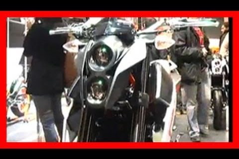 KTM Duke R Motorcycle prototype at EICMA / KTM Studie