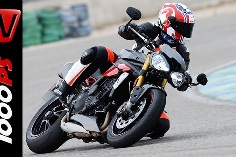 Triumph Speed Triple R Test 2016 | Fazit, Onboard, Fahreindrücke (English Subs)