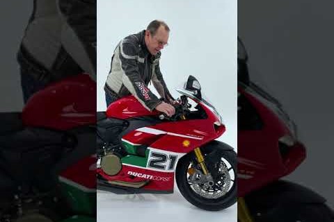 Zonko + Panigale V2, eine Traumkombo oder?😁 #shorts #motorcycle #panigale #ducati