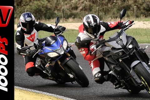 Aprilia Tuono V4 1100 RR vs. Yamaha MT-10 | Vergleichstest Rennstrecke