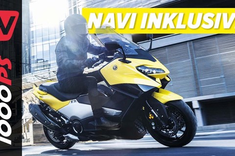 Endlich in der Zukunft! Yamaha TMAX und TMAX TechMAX NEU mit 7 Zoll Display für 2022