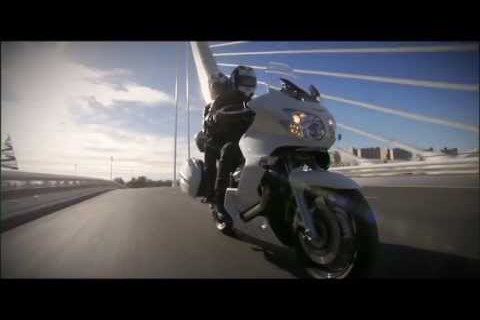 Moto Guzzi Norge 8V - Official Video