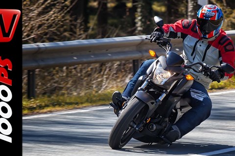 2015 Honda CTX700N Test | A2 - 48PS Einsteiger Motorräder