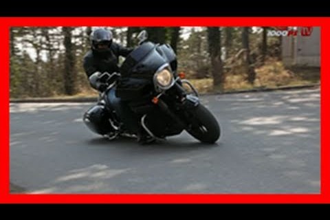 Kawasaki Voyager Custom  - Chopper Road Test