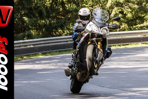 BMW S 1000 XR Test 2016 | Motorrad Quartett | Action, Onboard, Details