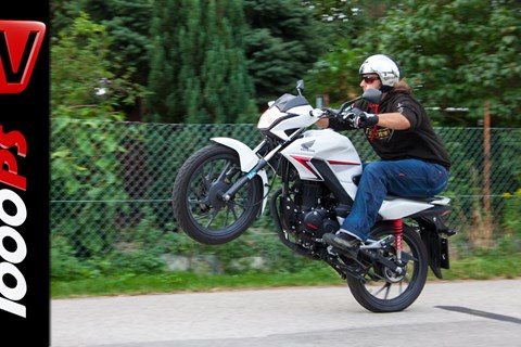 2015 Honda CB125F | kurzer Kurz-Test